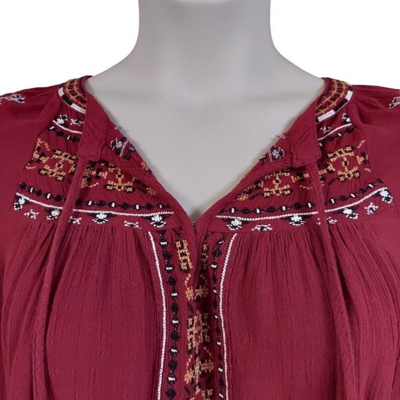 American Eagle Women's Boho Style Embroidered Crop Top - Picture 3 of 9